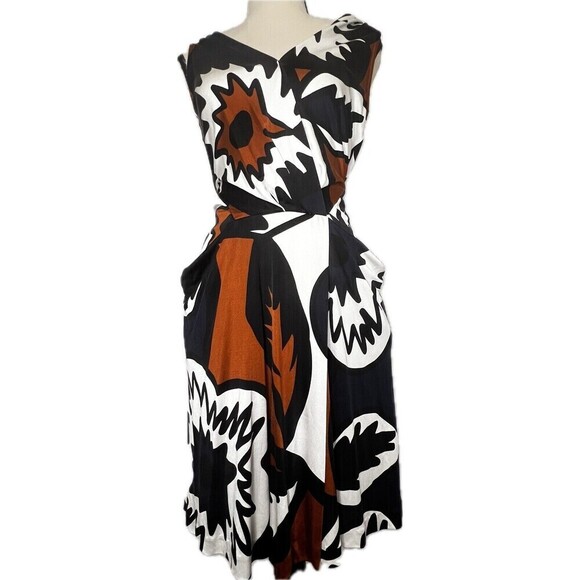 Diane Von Furstenburg Silk Dress Sleeveless Deep Front & Back V- Neck Size 0‎ - Picture 1 of 10